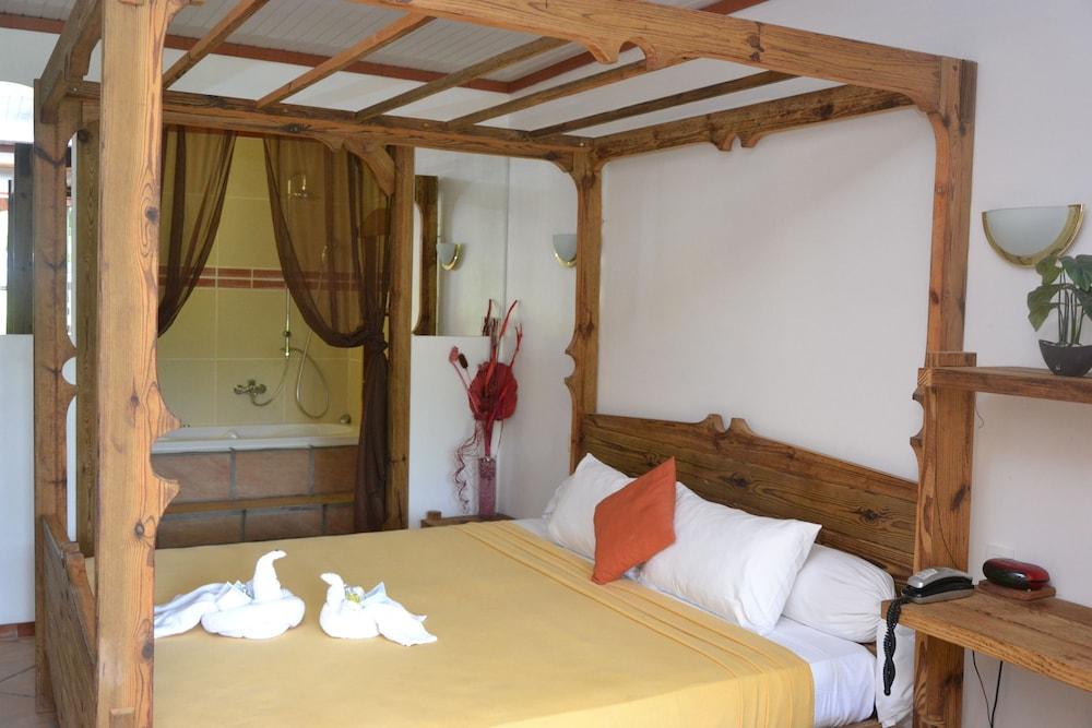 Hotel Cap Macabou 勒沃克兰 外观 照片