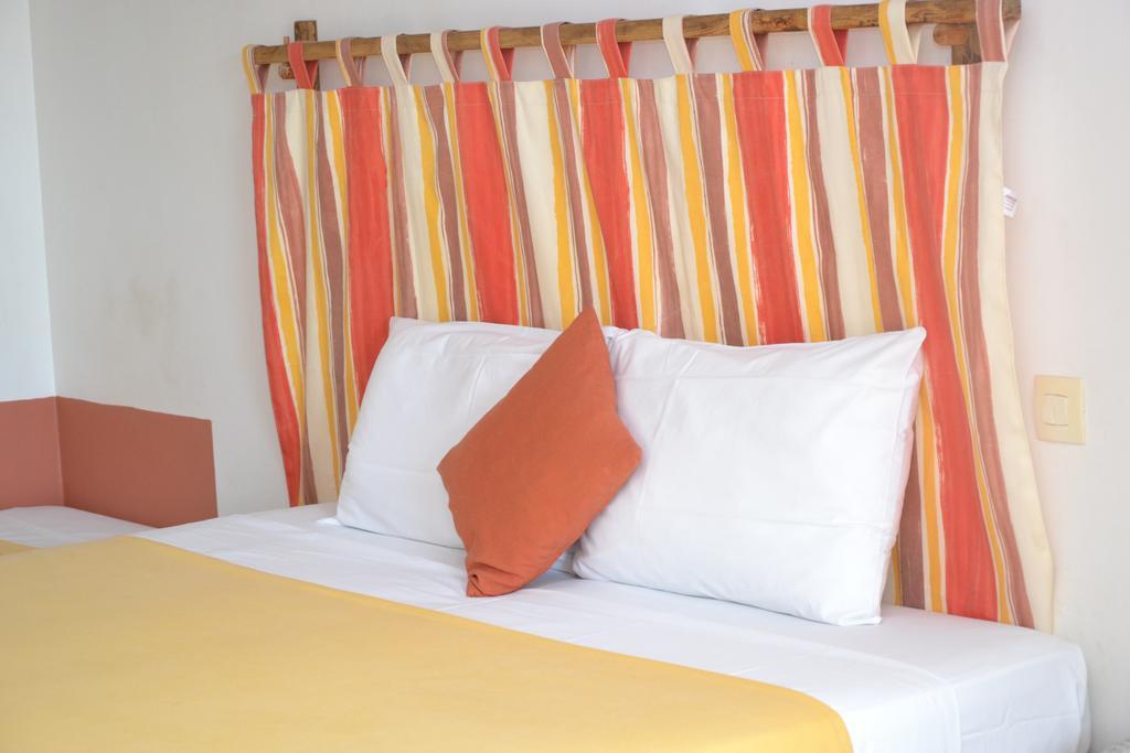 Hotel Cap Macabou 勒沃克兰 客房 照片