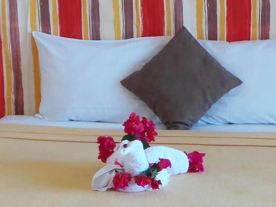 Hotel Cap Macabou 勒沃克兰 外观 照片